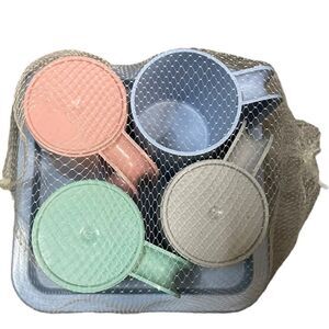 80’s pastel Set 4 plastic plates and mugs vintage pastel plates and mugs